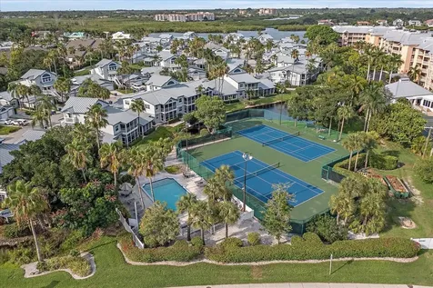 1319 Siesta Bayside Drive Sarasota FL 34242