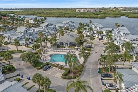1319 Siesta Bayside Drive Sarasota FL 34242