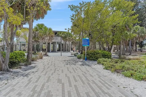 1319 Siesta Bayside Drive Sarasota FL 34242