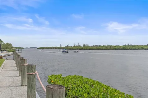 1319 Siesta Bayside Drive Sarasota FL 34242