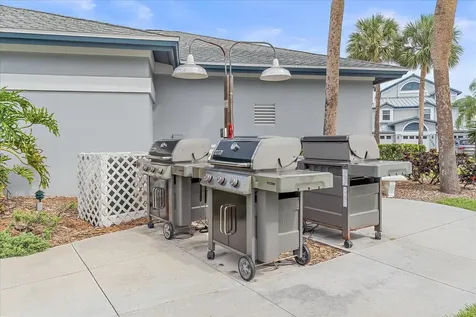 1319 Siesta Bayside Drive Sarasota FL 34242