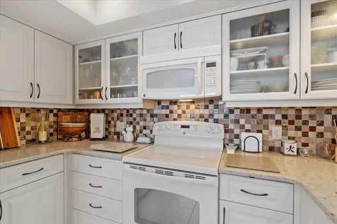 1319 Siesta Bayside Drive Sarasota FL 34242