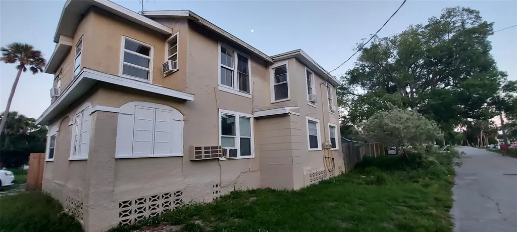 307 Adeline Street Daytona Beach FL 32114