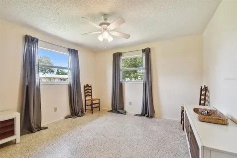 8804 110th Street Seminole FL 33772