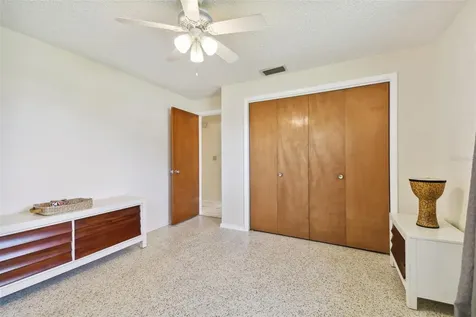 8804 110th Street Seminole FL 33772