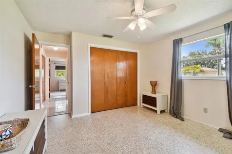 8804 110th Street Seminole FL 33772