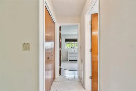 8804 110th Street Seminole FL 33772
