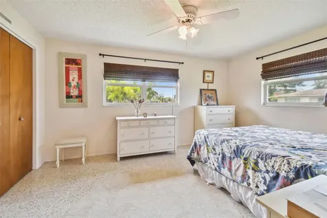 8804 110th Street Seminole FL 33772