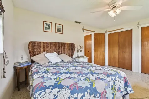 8804 110th Street Seminole FL 33772