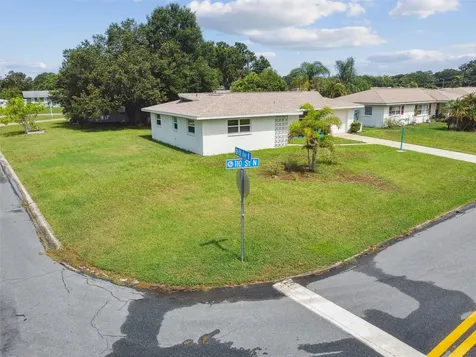 8804 110th Street Seminole FL 33772