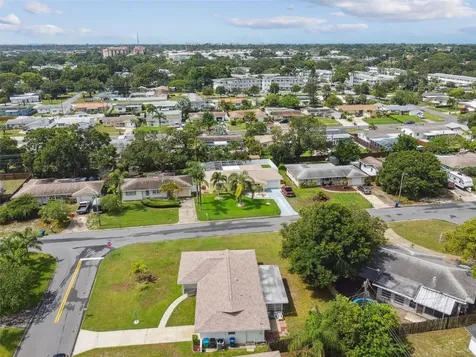 8804 110th Street Seminole FL 33772