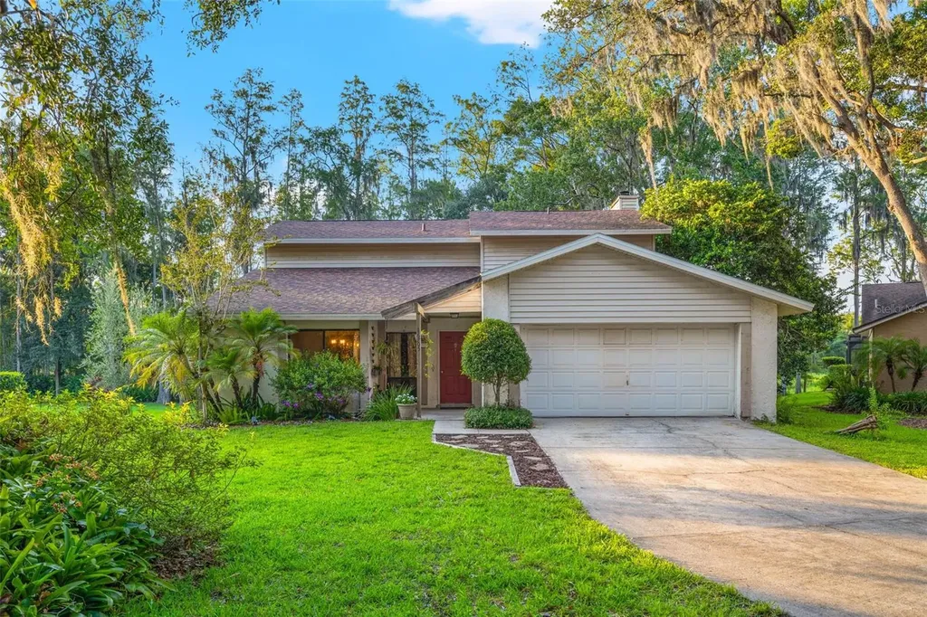 16705 Rolling Rock Drive Tampa FL 33618
