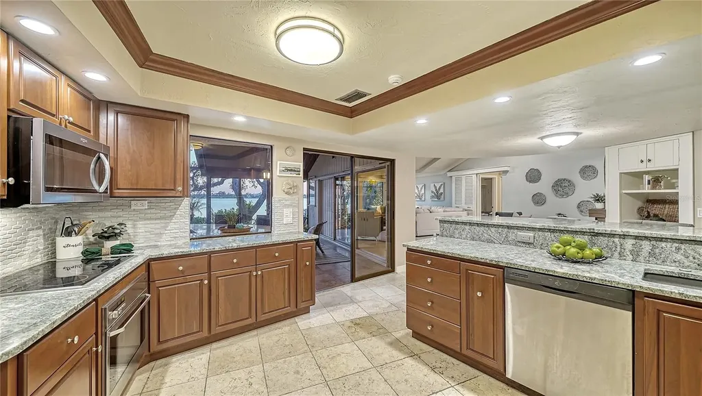 421 Waterside Lane Nokomis FL 34275