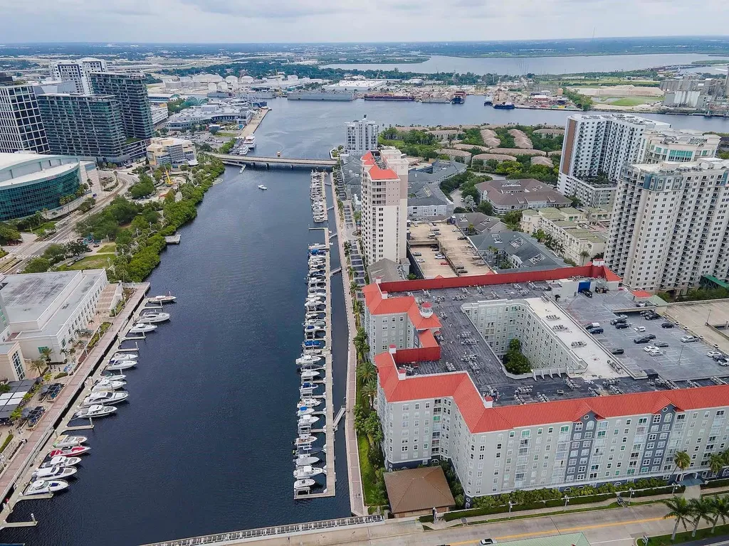 700 S Harbour Island Boulevard Tampa FL 33602