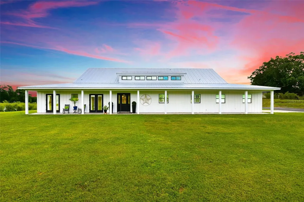 3355 Round Lake Road Zellwood FL 32798