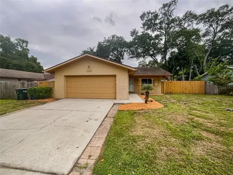 1225 Markley Drive Largo FL 33770