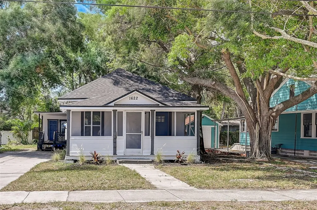 1622 Ballard Park Drive Bradenton FL 34205