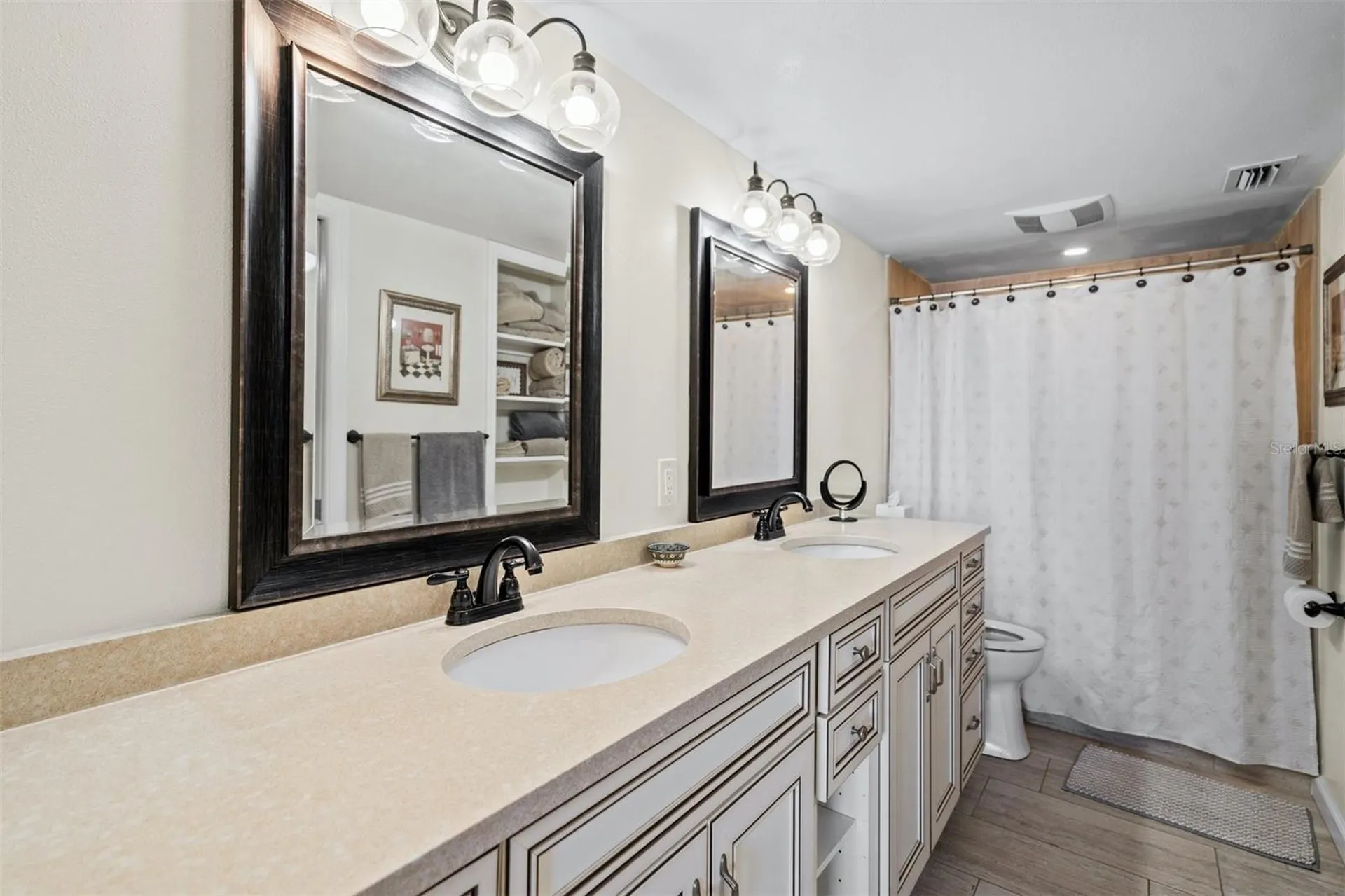 8770 Midnight Pass Road Sarasota FL 34242
