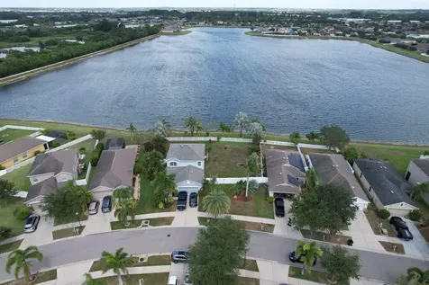 931 Seminole Sky Drive Ruskin FL 33570