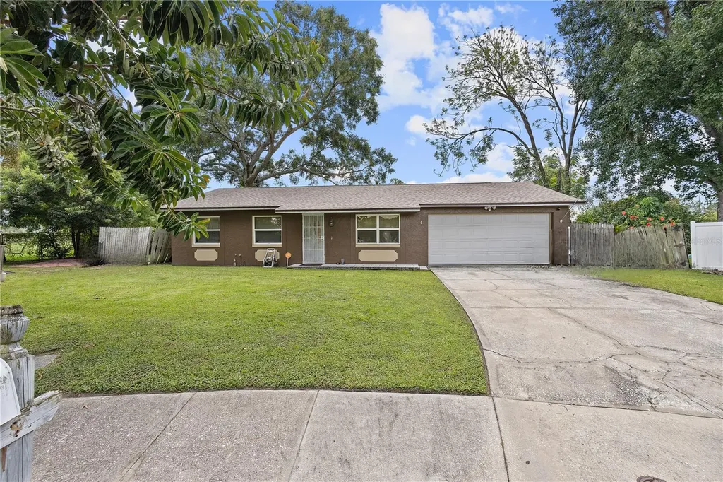 101 Claret Court Orlando FL 32807