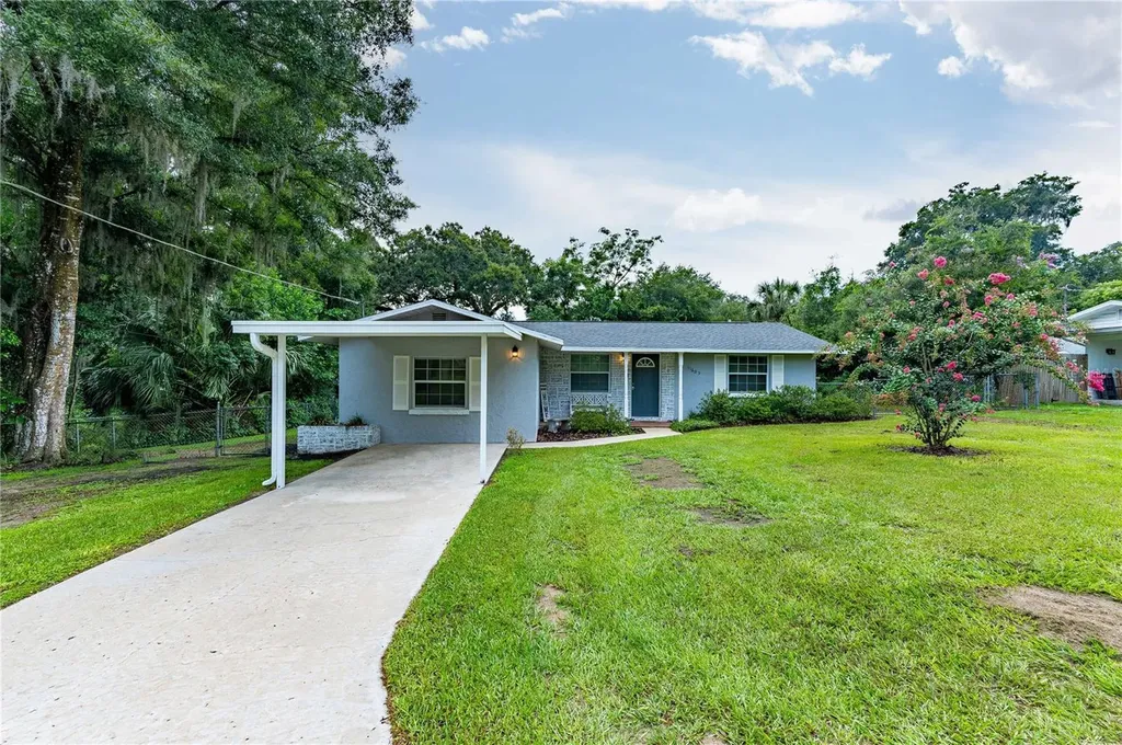 11605 Meadowlane Drive Dade City FL 33525