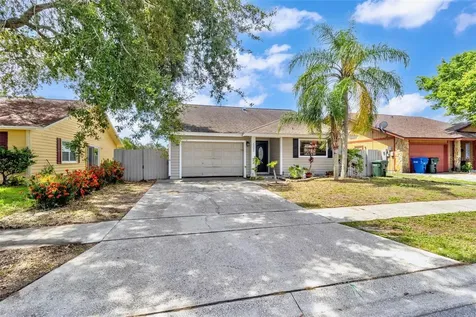 3322 Whispering Drive N Largo FL 33771