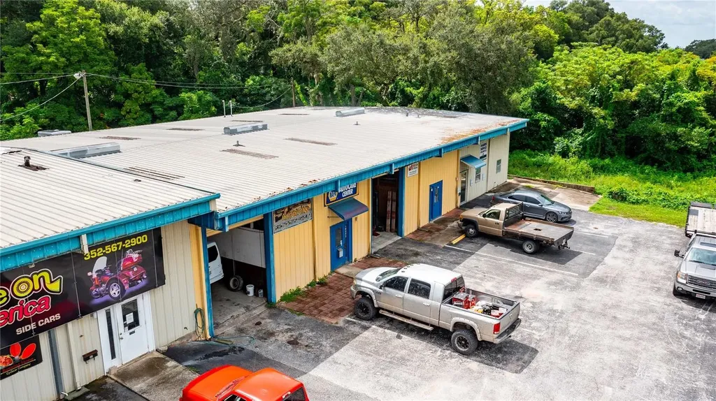 15804 Us Highway 301 Dade City FL 33523