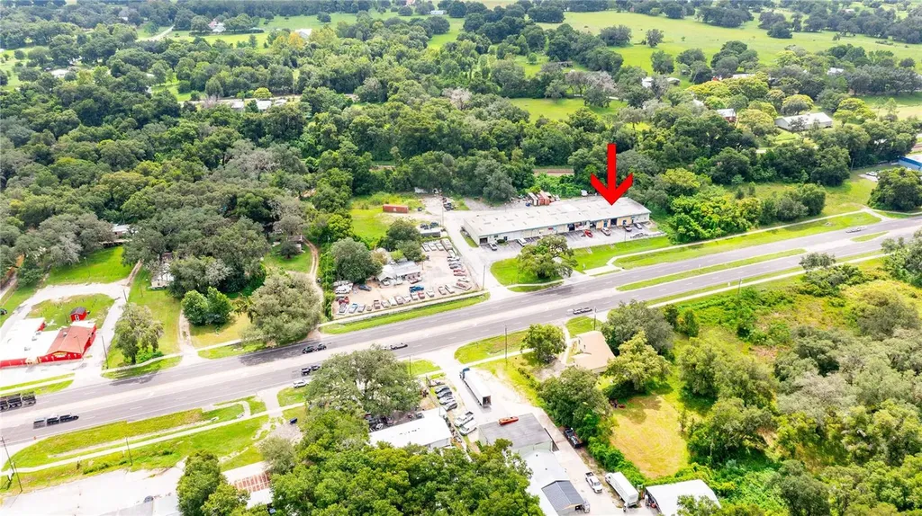 15804 Us Highway 301 Dade City FL 33523