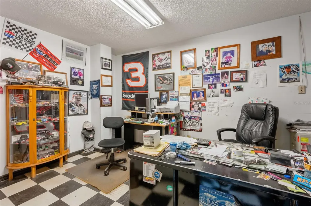 15804 Us Highway 301 Dade City FL 33523