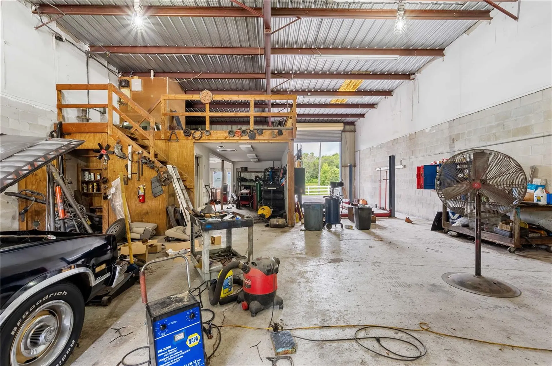 15804 Us Highway 301 Dade City FL 33523