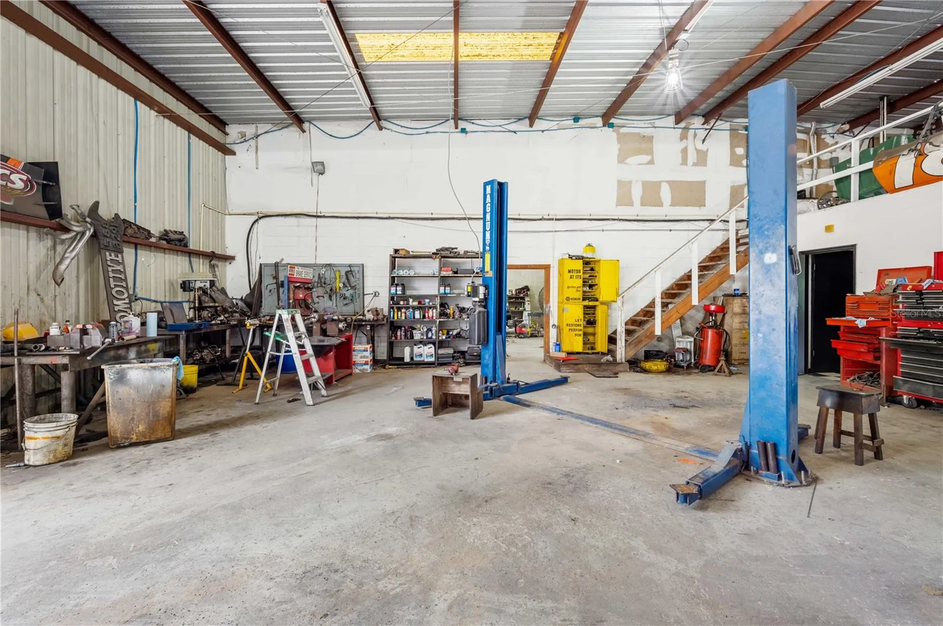 15804 Us Highway 301 Dade City FL 33523