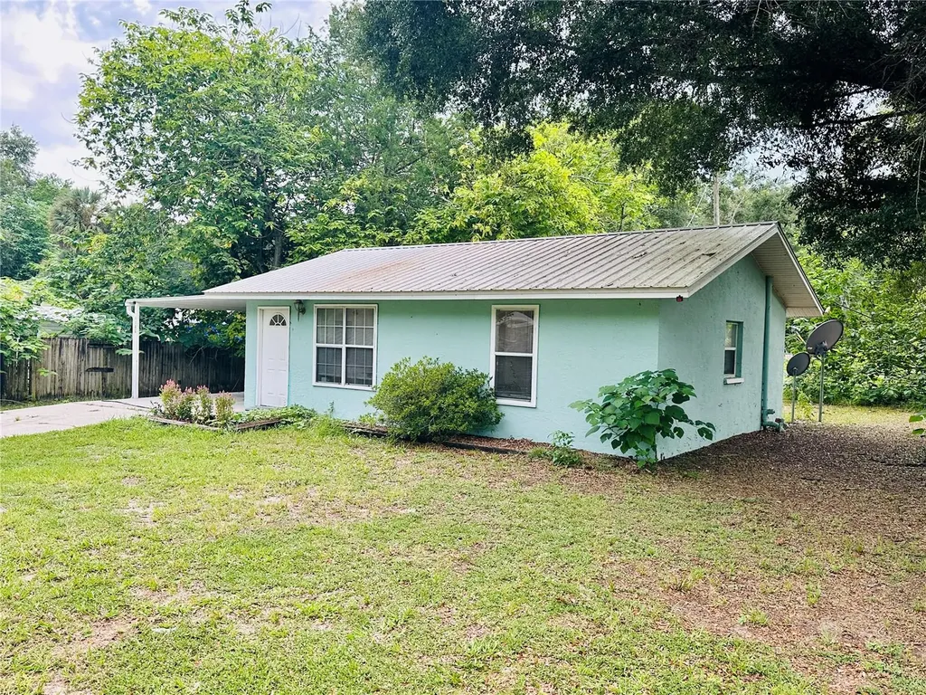 1199 Hough Street Bell FL 32619
