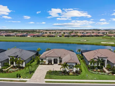 5650 Mulligan Way Bradenton FL 34211