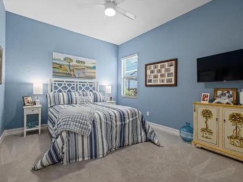 5650 Mulligan Way Bradenton FL 34211