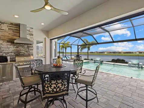 5650 Mulligan Way Bradenton FL 34211