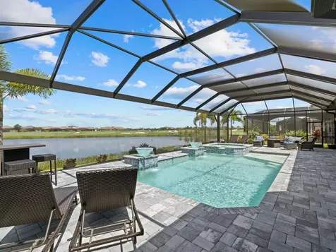 5650 Mulligan Way Bradenton FL 34211