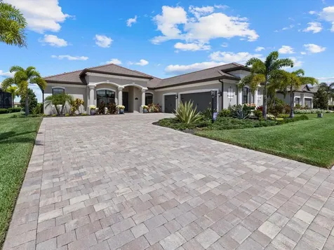 5650 Mulligan Way Bradenton FL 34211