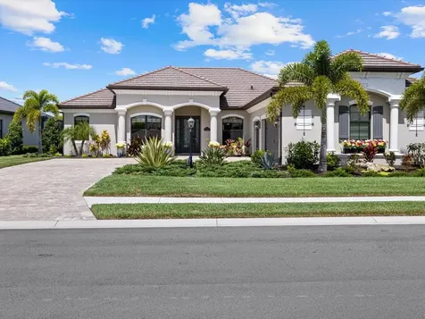 5650 Mulligan Way Bradenton FL 34211