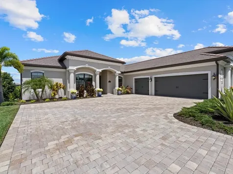 5650 Mulligan Way Bradenton FL 34211