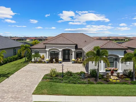 5650 Mulligan Way Bradenton FL 34211