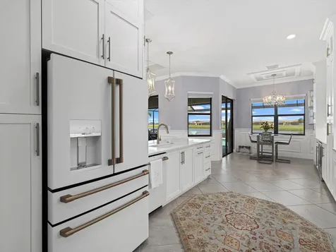 5650 Mulligan Way Bradenton FL 34211