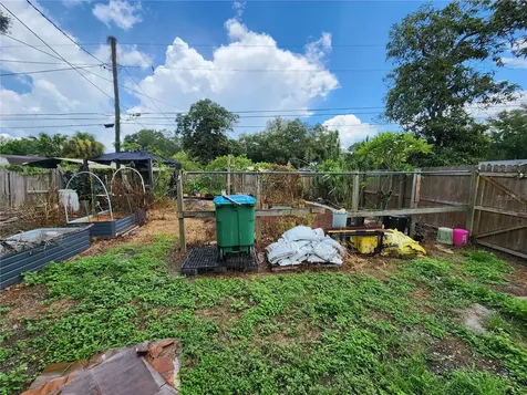 3901 49th Avenue N St Petersburg FL 33714