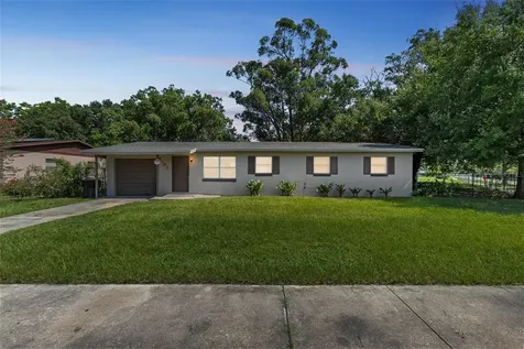 5301 Rosegay Court Orlando FL 32811