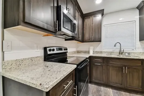 1674 Dartmouth Street Clearwater FL 33755