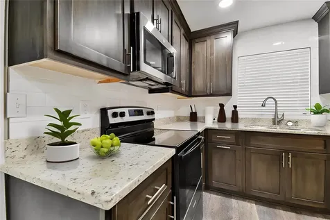 1674 Dartmouth Street Clearwater FL 33755