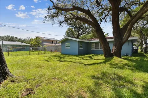 1674 Dartmouth Street Clearwater FL 33755