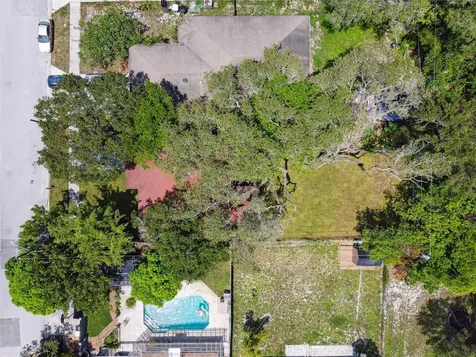 1674 Dartmouth Street Clearwater FL 33755