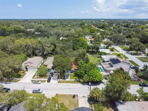 1674 Dartmouth Street Clearwater FL 33755