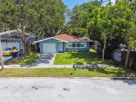1674 Dartmouth Street Clearwater FL 33755