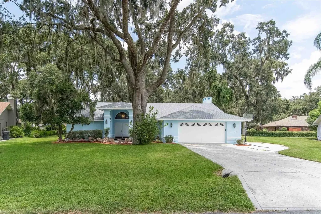 5907 Trophy Loop Lakeland FL 33811